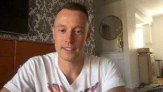 Just past noon on a tuesday live chat