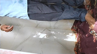 Saxy Indian Hot Figure Young Bhabhi Bath!! Bhabhi Have Gorgeous Figure! Chupke Se Video Bna Li