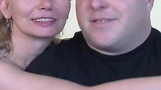 Amatuer Mature Lady From Germany Getting Fucked in Threeway