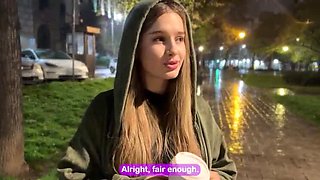 Comatozz Fucks His Fan Rough - Big Tits Amateur Cowgirl Creampie in Public Gym