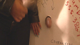 Come to the Gloryhole with Mistress