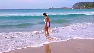 Sunbathing MILF Amateur Video