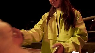 Nika Nut In Casual Walk Turns Into Fucking In Public