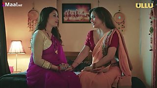 Hot MILF in black bra erotic scene