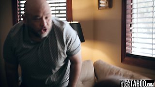 Pregnant petite eighteen years old got laid by stepdad