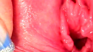 I hunt my cunt - nurse Lucie looks into her pussy with speculum in gynecological surgery