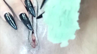 Cleaning Pussy Hair with Wax