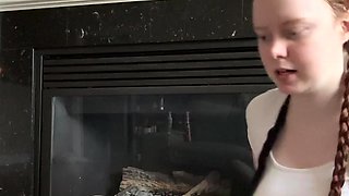 Big boob brunette masturbates on webcam
