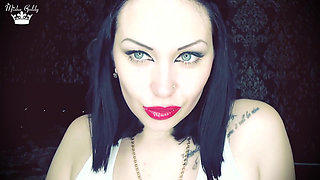 My red kisses make you cum on my face in clip! But this will never happen in real life sissy boy!
