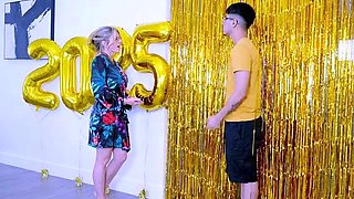 Stepmoms New Years Glory Hole