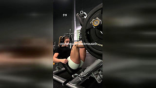 18-Year-Old Gym Girl Accidentally Flashes Tight Pussy During Live Stream