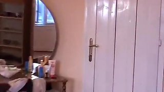 Dave Cummings And Joanna Depp - Nonna Ti Piscio In Faccia (full Movie)