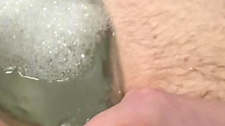 Solo in the bathtub !! 1from3 !!
