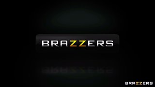 Naughty Girls Need Rubs Too / Brazzers