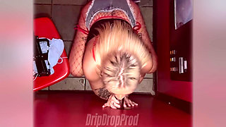 Juliana Marie Loved Making Him Cum Twice at the Gloryhole!!