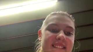 Big ass in Leggings training so hard