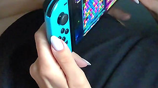 A Guest Fucks the Wife While She Plays Video Games. Homemade Threesome. Full Scene. 32831