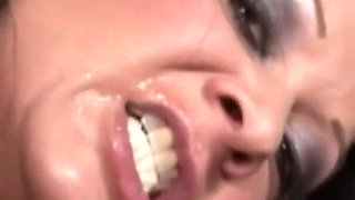 Big ass MILF fucked hard from muscular BBC dude