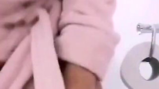 My 2nd ever made pee compilation