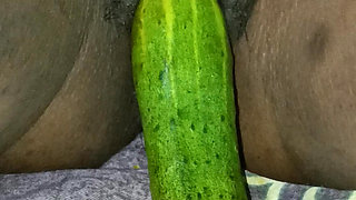 Bhabhi ne chut me liya 9" kheera