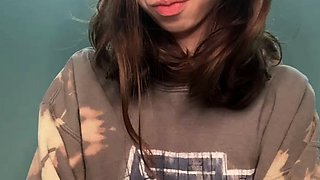 Close up BJ cumshot