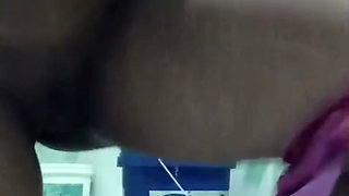 Kisi ke lund me hai dam jo meri chut ki aag bujhha sakta hai