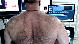 Bullmusclejoe Sucking a Dildo for Ya!