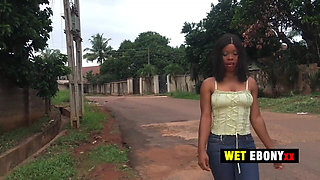 The Sexy Godess I Met on the Street Wets My Bed