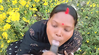 Pados ki bhabhi ko Sarso ka khet mein lekar Gaya